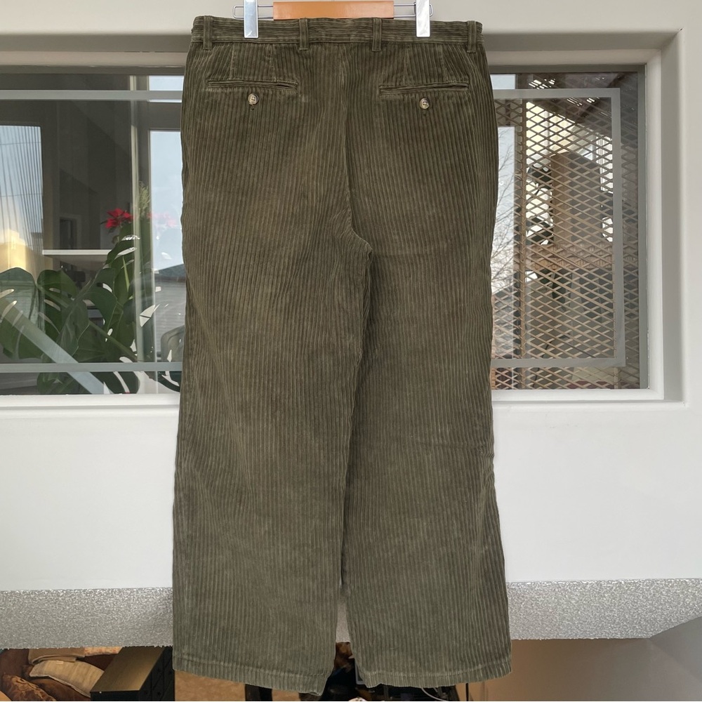 SOLD Vintage 90s TOMMY HILFIGER Green Corduroy Pants Men’s Size 34 Inseam 25” - Picture 3 of 10
